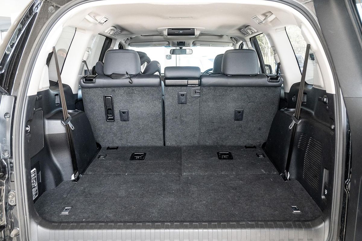 2017 Toyota Landcruiser Prado Altitude GDJ150R