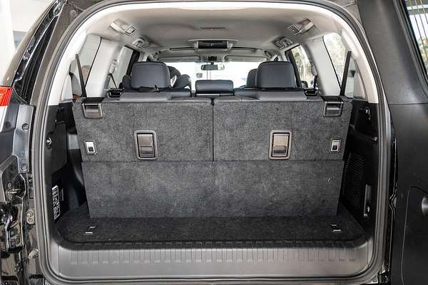 2017 Toyota Landcruiser Prado Altitude GDJ150R