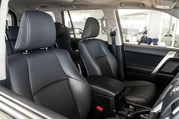 2017 Toyota Landcruiser Prado Altitude GDJ150R