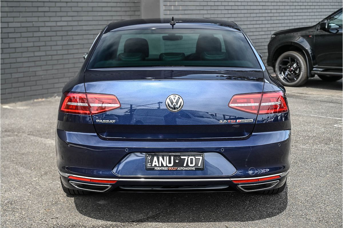 2017 Volkswagen Passat 206TSI R-Line B8