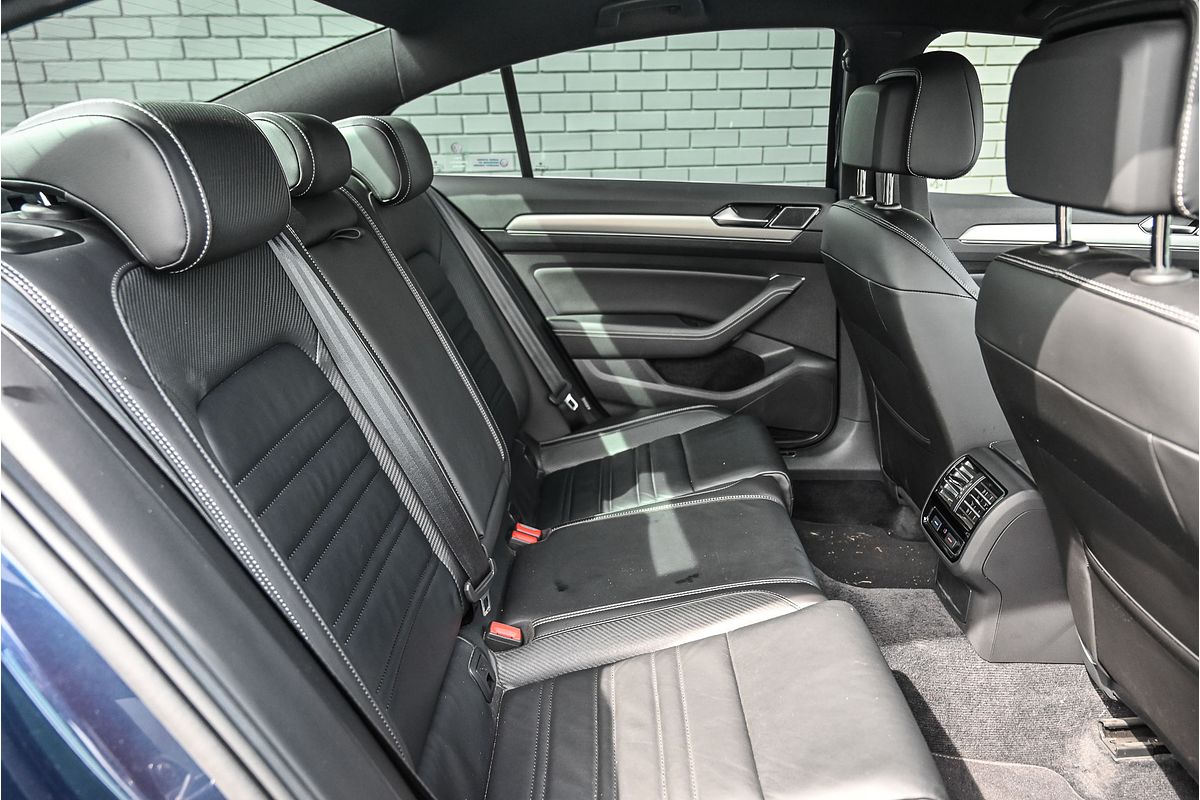2017 Volkswagen Passat 206TSI R-Line B8
