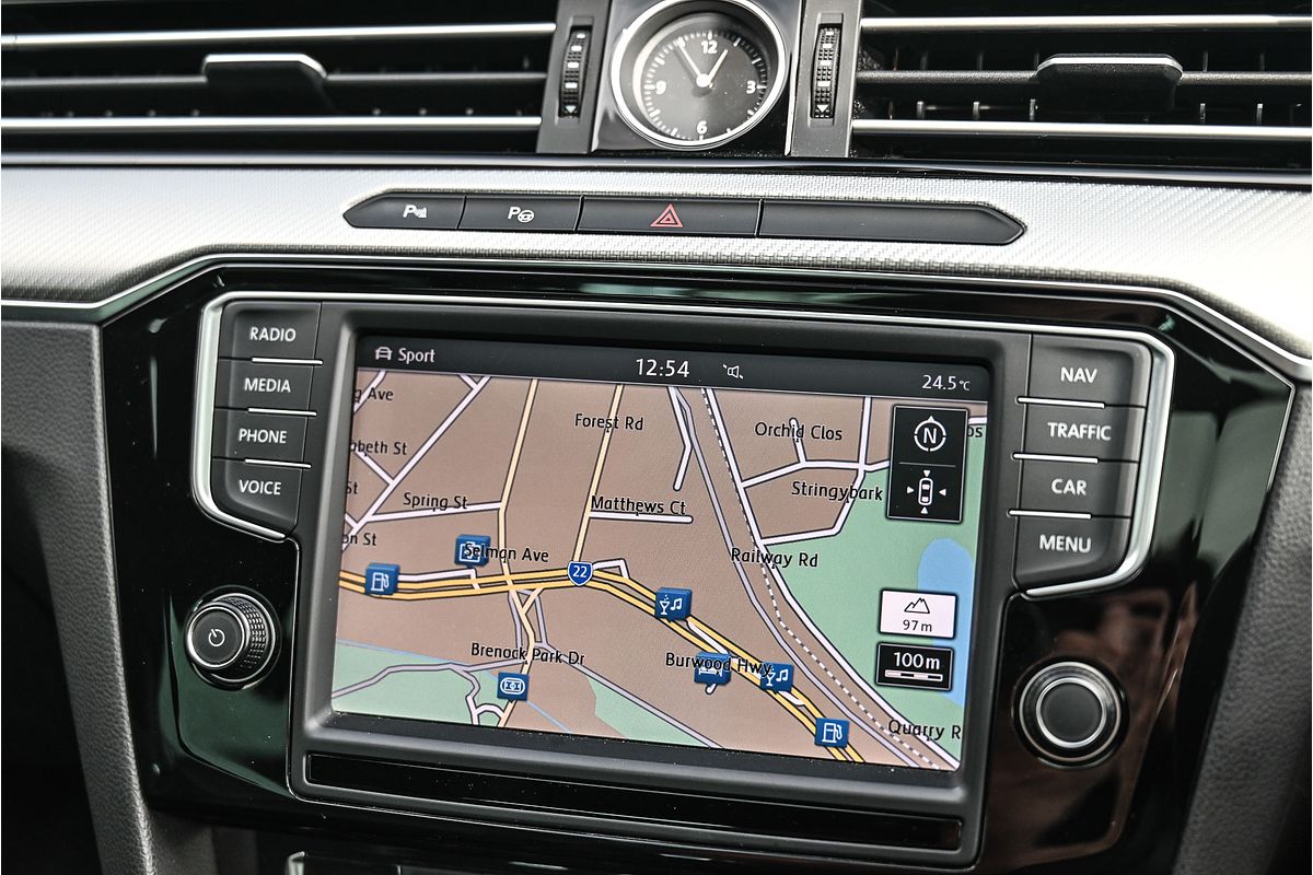 2017 Volkswagen Passat 206TSI R-Line B8