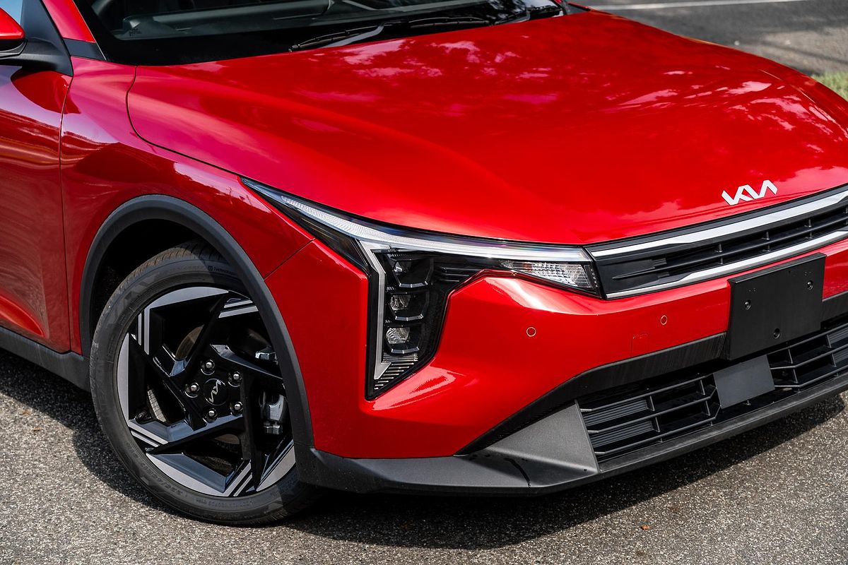 2025 Kia K4 Sport CL4m