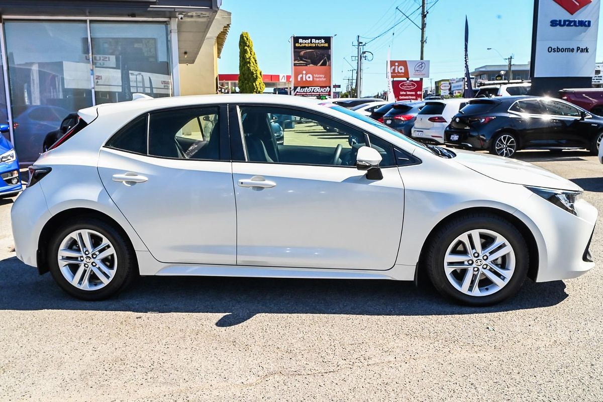 2019 Toyota Corolla Ascent Sport MZEA12R