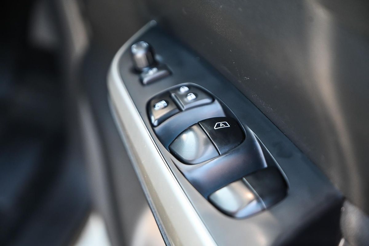 2019 Nissan Navara ST-X D23 Series 3 4X4