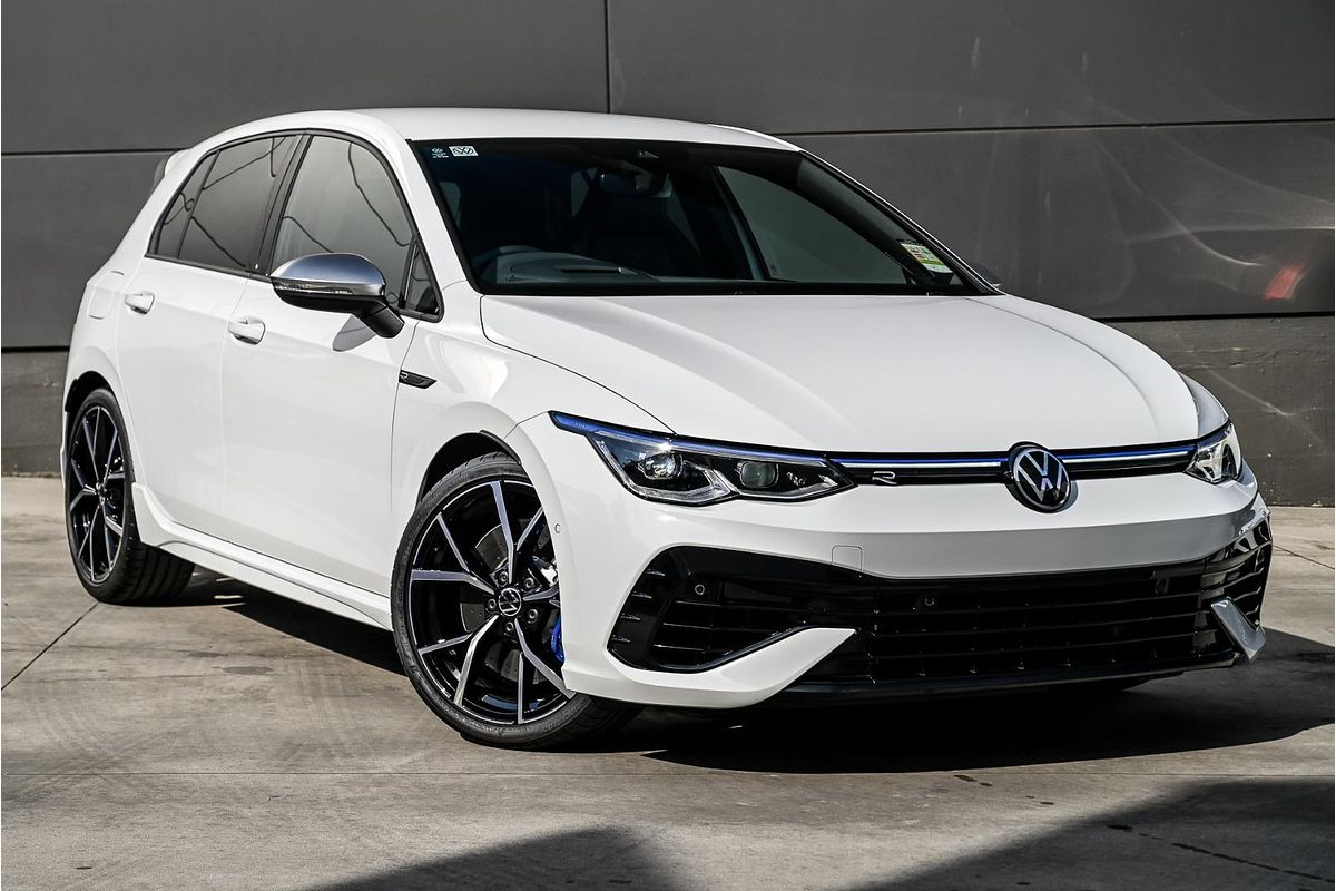 2024 Volkswagen Golf R 8