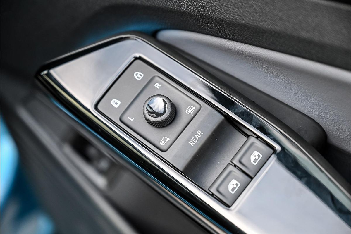 2025 Volkswagen ID.4 Pro E2