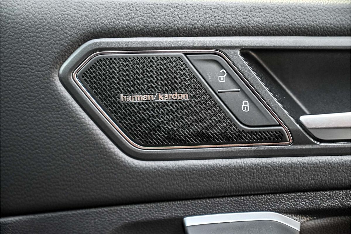 2024 Volkswagen Tiguan Wolfsburg Edition Allspace 5N