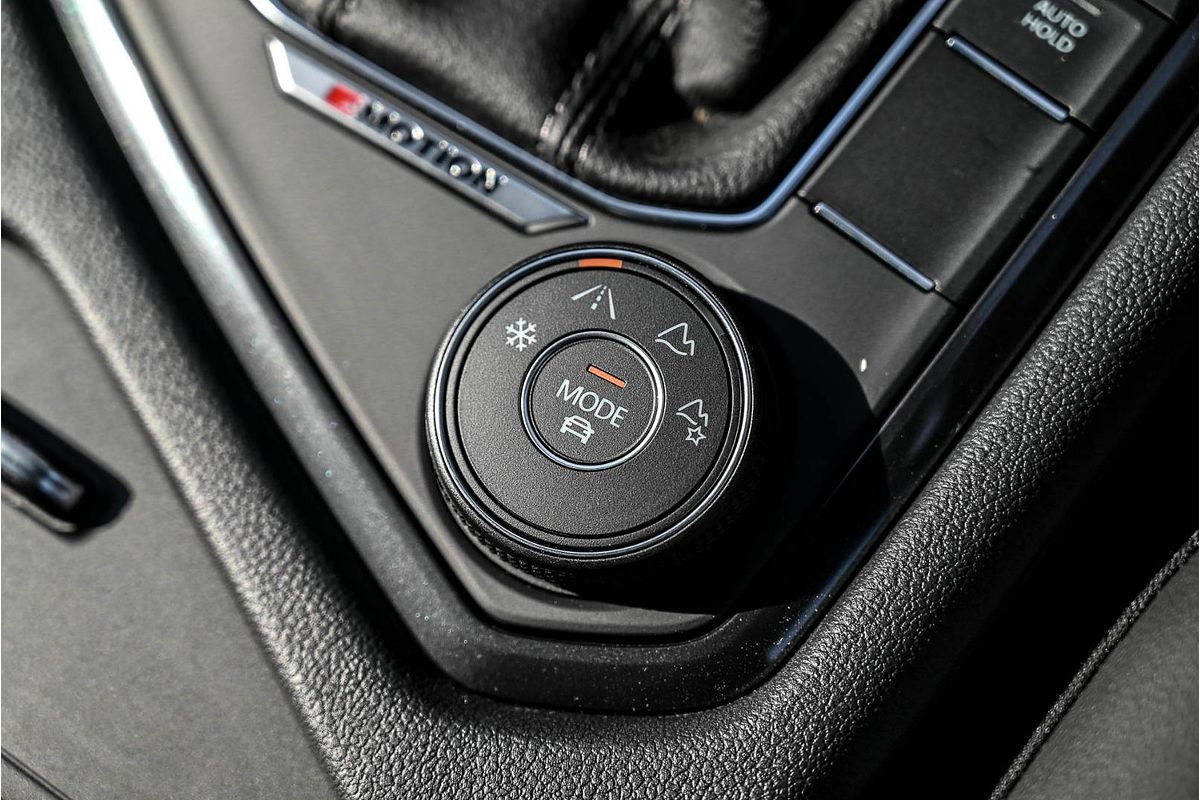 2024 Volkswagen Tiguan Wolfsburg Edition Allspace 5N