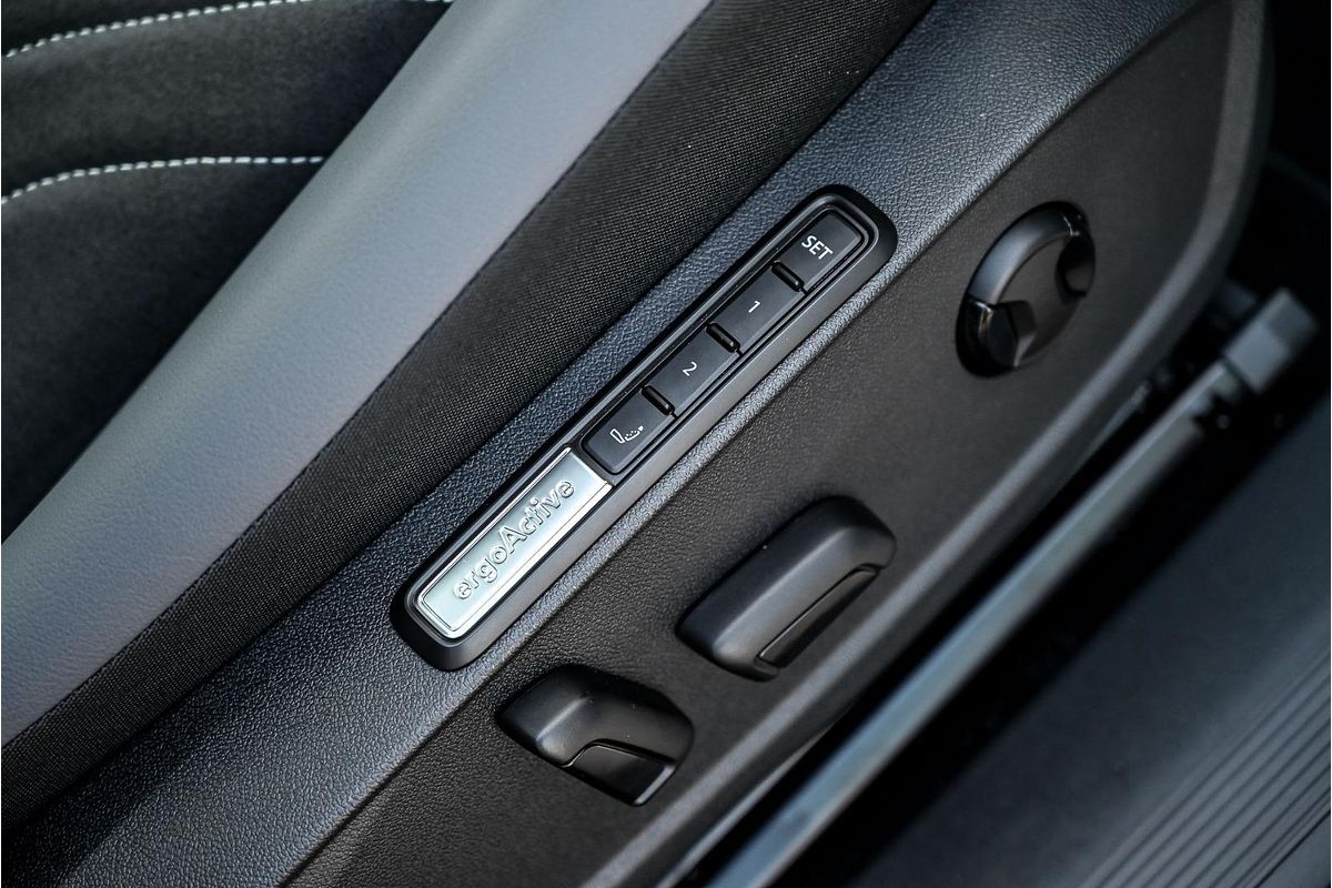 2025 Volkswagen ID.4 Pro E2
