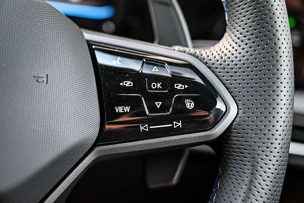 2024 Volkswagen Golf R 8
