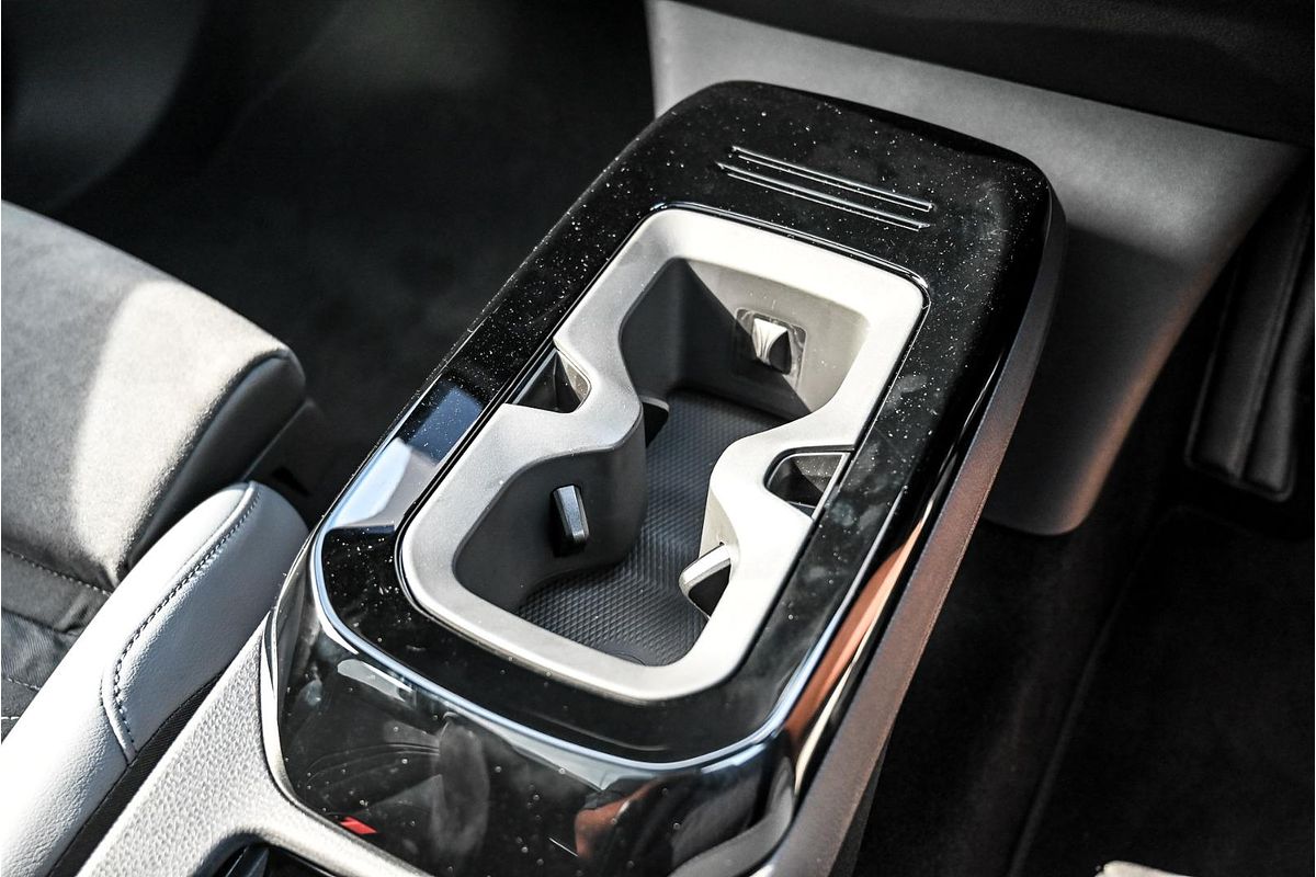 2025 Volkswagen ID.4 Pro E2