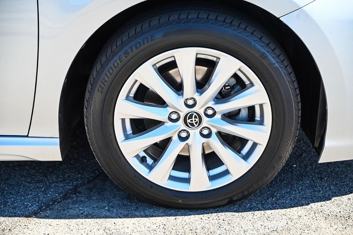 2019 Toyota Camry Ascent Sport AXVH71R
