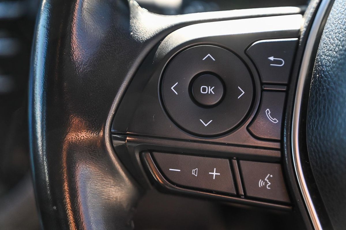 2019 Toyota Camry Ascent Sport AXVH71R