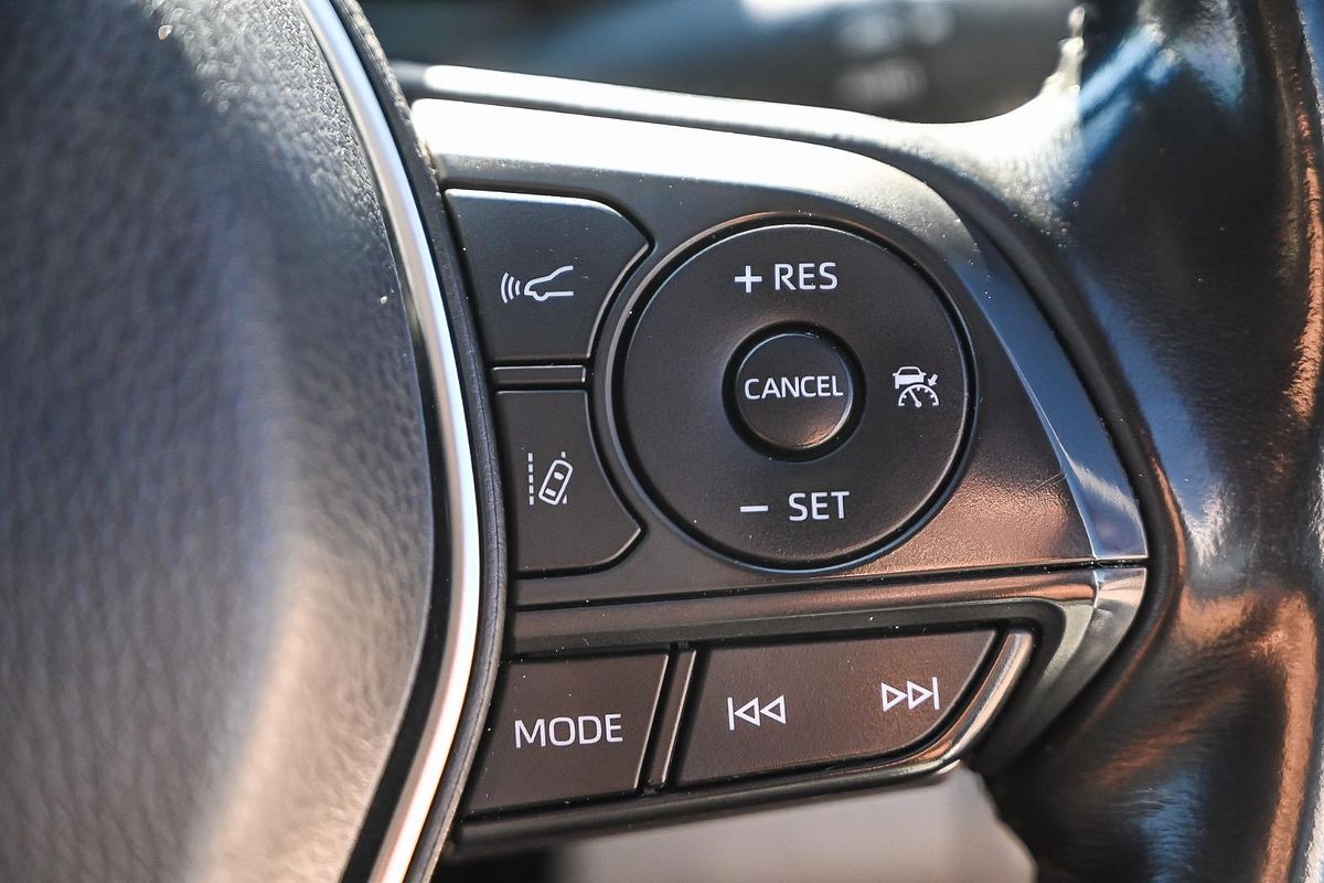 2019 Toyota Camry Ascent Sport AXVH71R