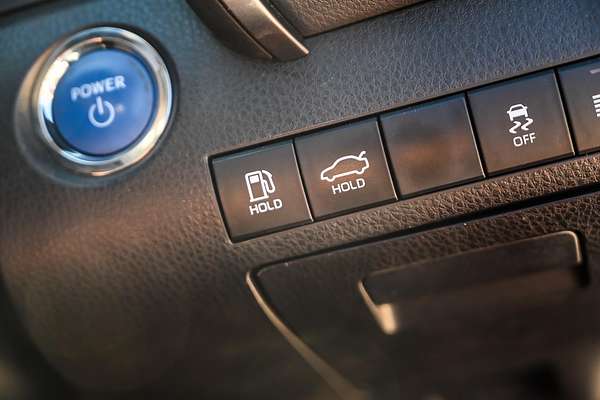 2019 Toyota Camry Ascent Sport AXVH71R