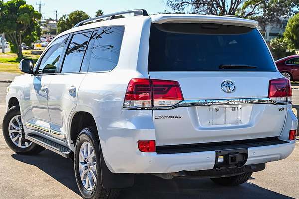 2018 Toyota Landcruiser Sahara VDJ200R
