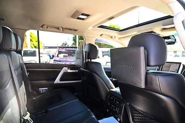 2018 Toyota Landcruiser Sahara VDJ200R