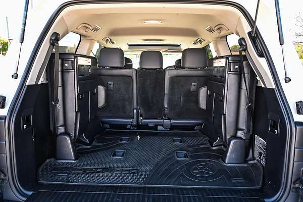 2018 Toyota Landcruiser Sahara VDJ200R