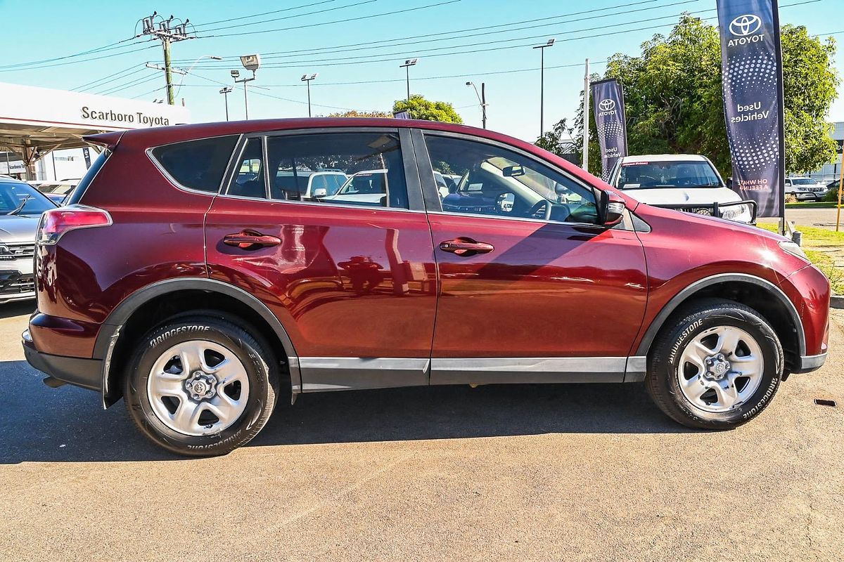 2017 Toyota RAV4 GX ZSA42R