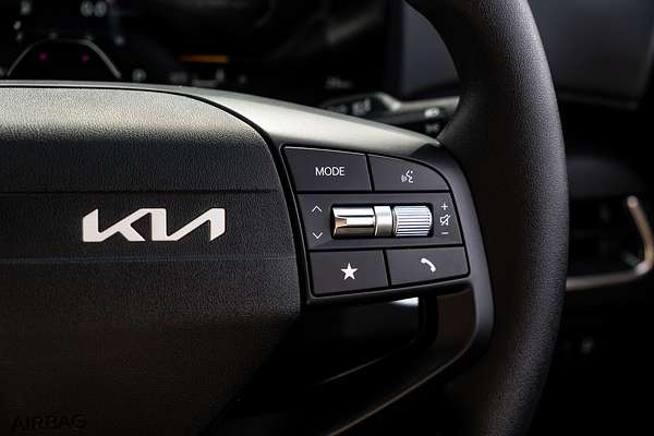 2025 Kia K4 Sport+ CL4m
