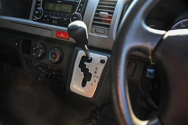2013 Toyota Hiace KDH221R