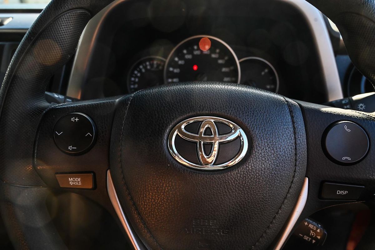 2017 Toyota RAV4 GX ZSA42R
