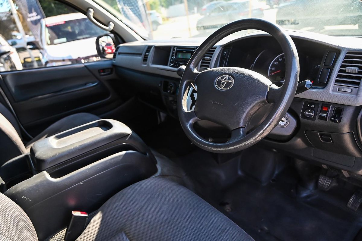 2013 Toyota Hiace KDH221R