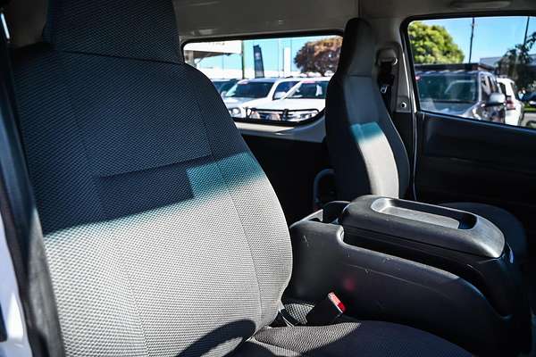 2013 Toyota Hiace KDH221R