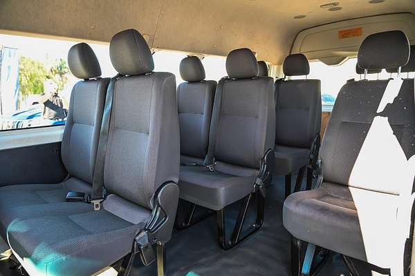 2013 Toyota Hiace KDH221R