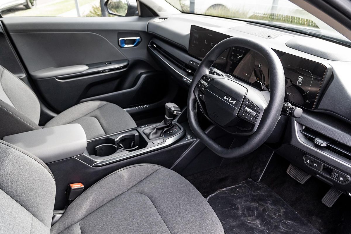2025 Kia K4 S CL4m