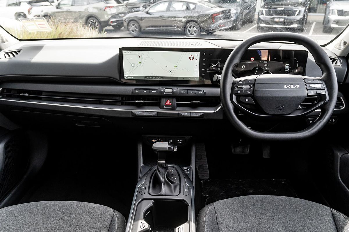 2025 Kia K4 Sport CL4m