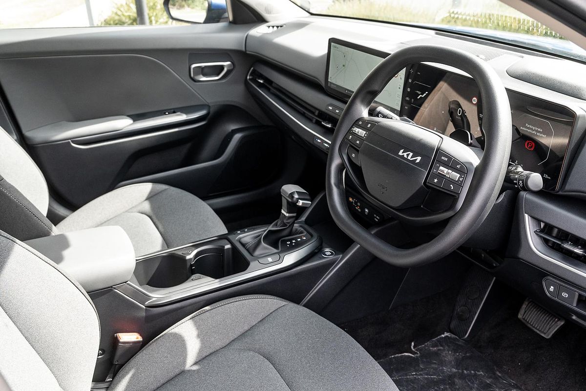2025 Kia K4 Sport CL4m