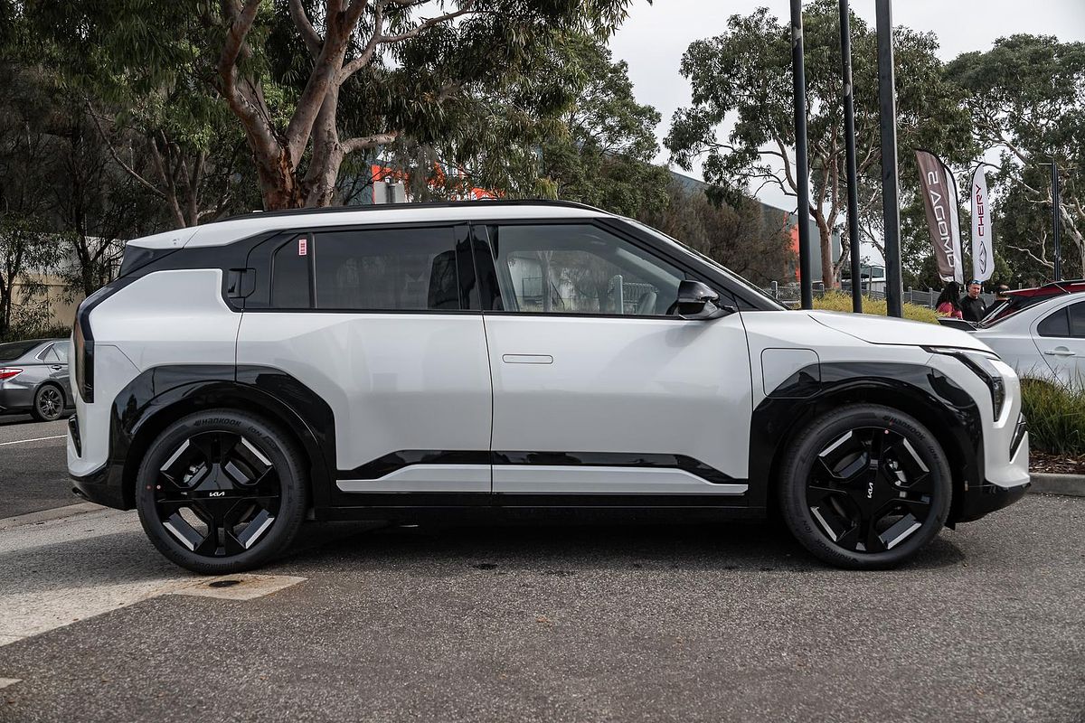 2025 Kia EV3 GT-Line Long Range SV