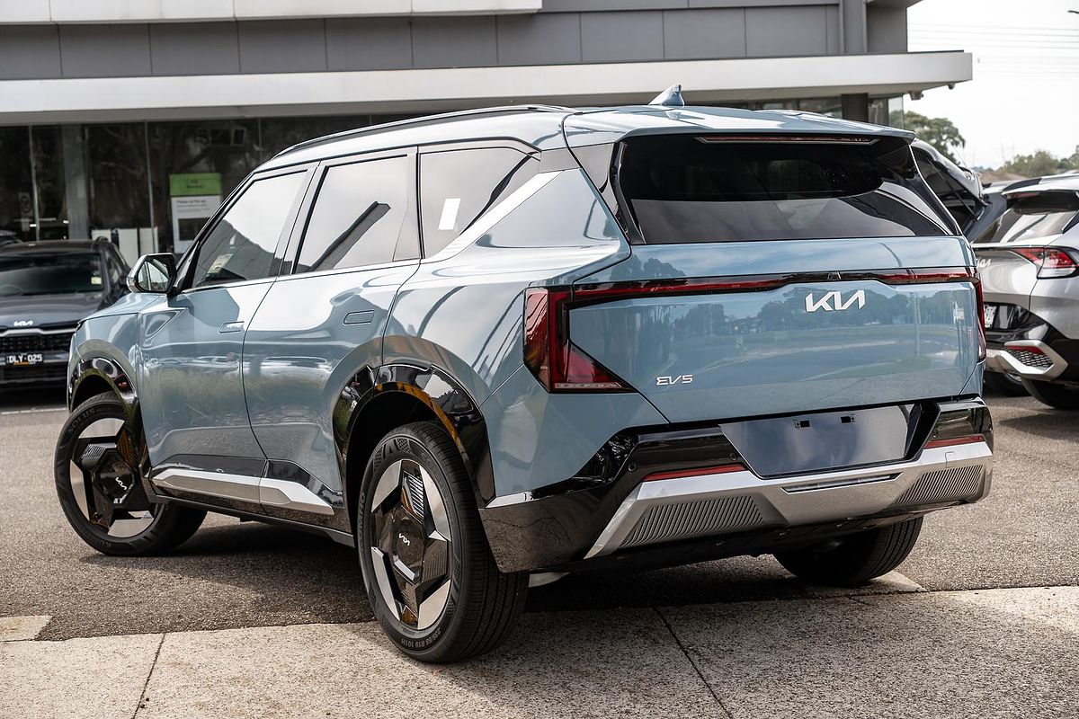 2025 Kia EV5 Earth OVc