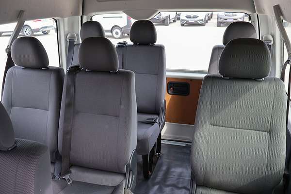 2017 Toyota Hiace Commuter KDH223R