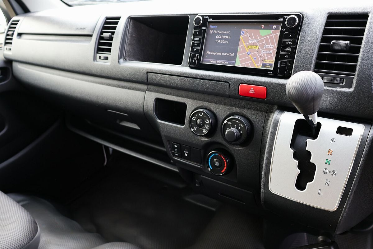 2017 Toyota Hiace Commuter KDH223R