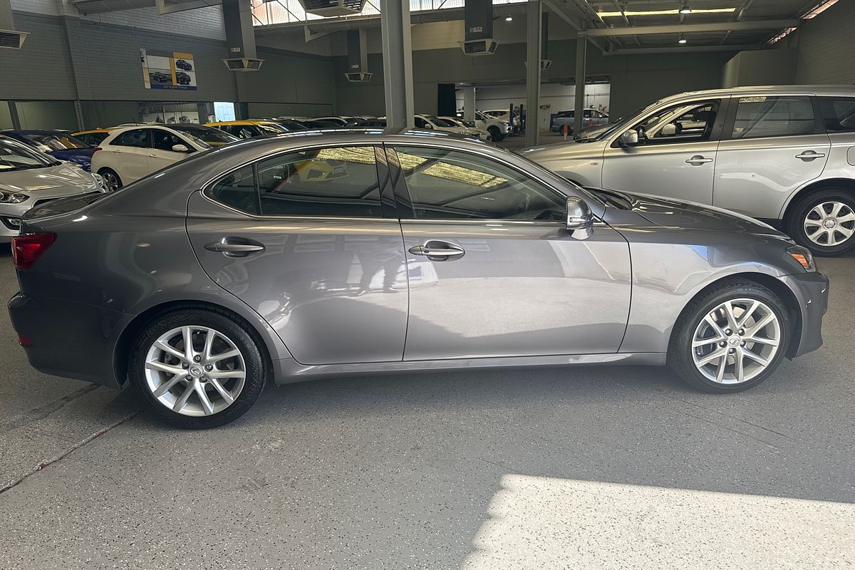 2012 Lexus IS IS350 Prestige GSE21R