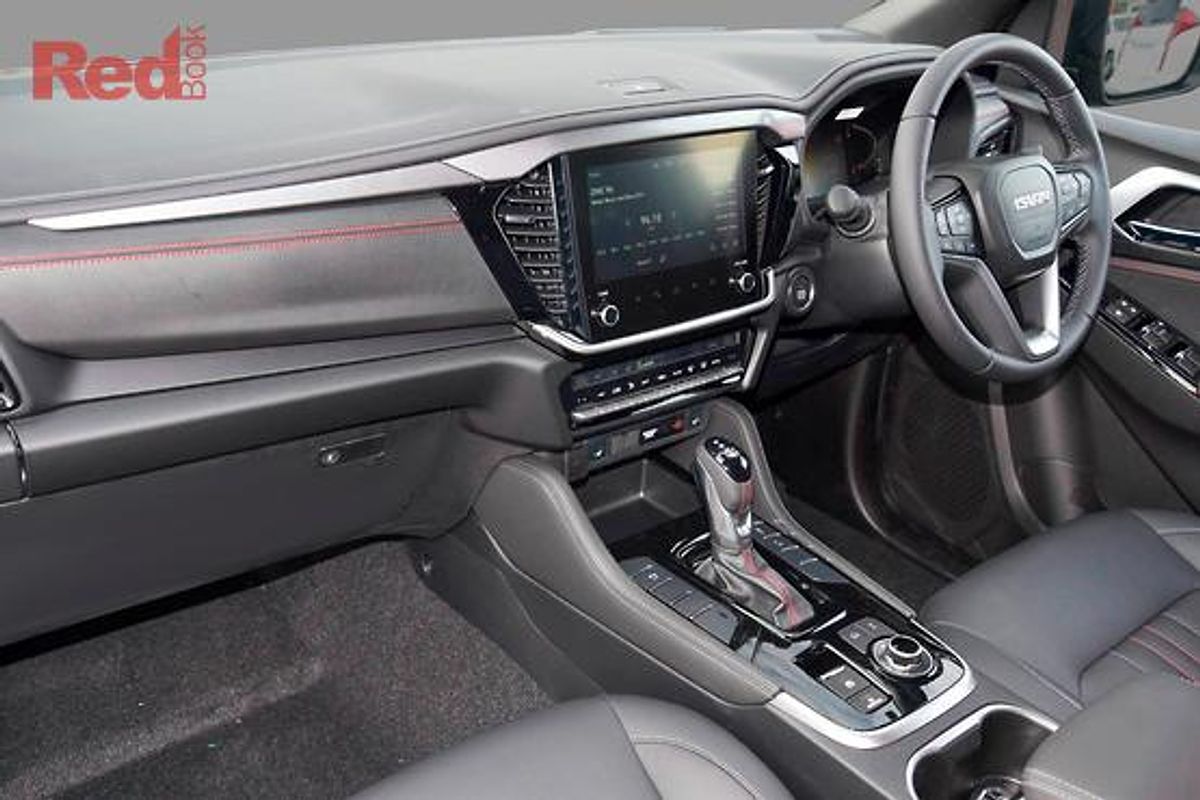 2024 Isuzu MU-X X-TERRAIN