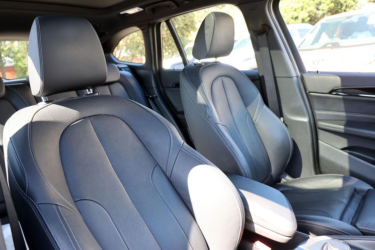 2018 BMW X1 xDrive25i F48