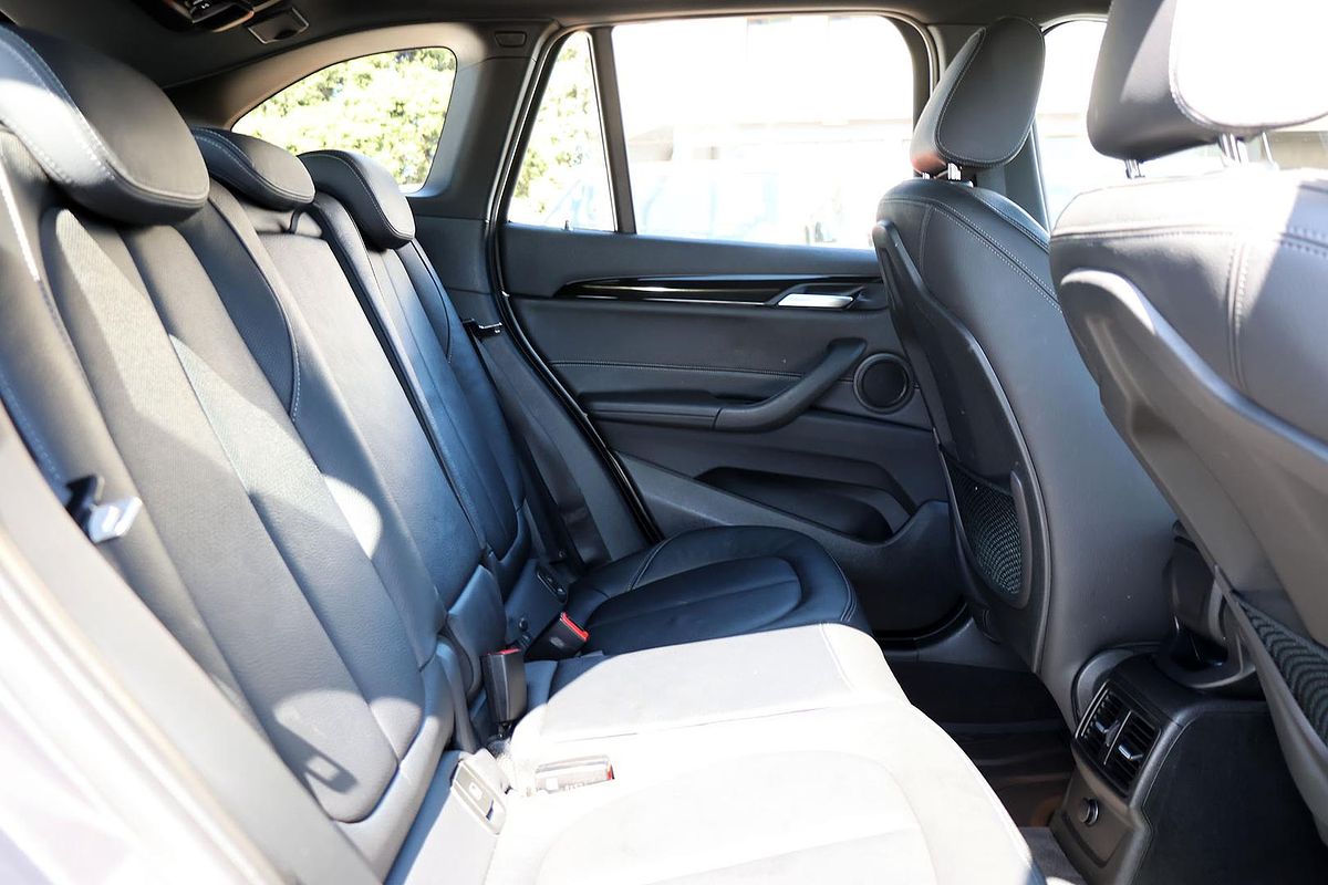 2018 BMW X1 xDrive25i F48