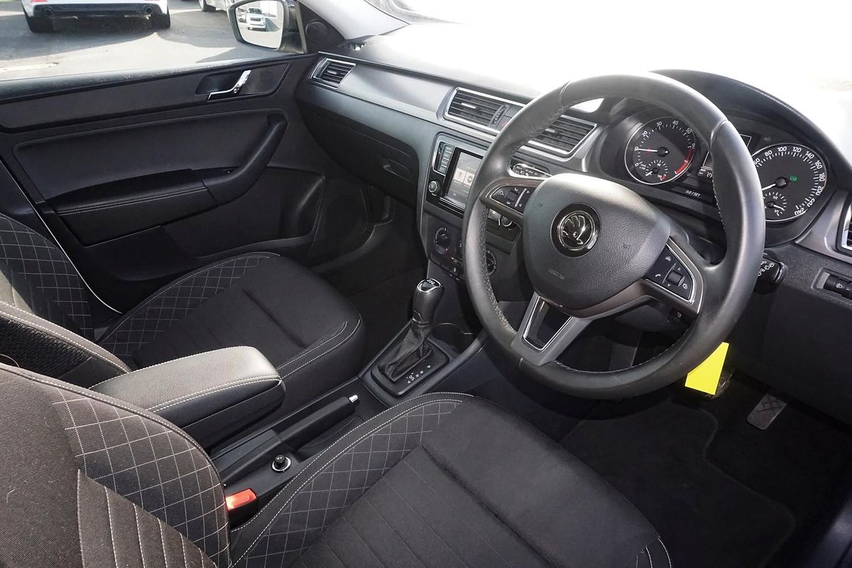 2016 SKODA Rapid NH