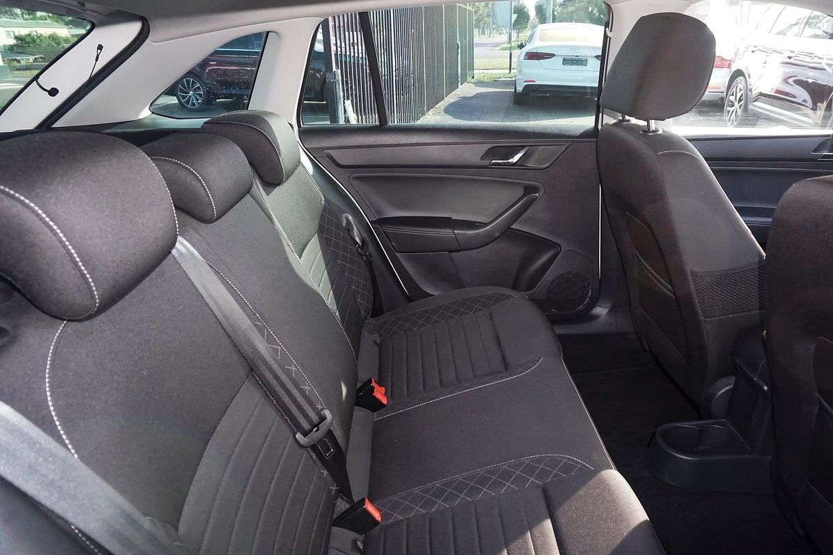2016 SKODA Rapid NH