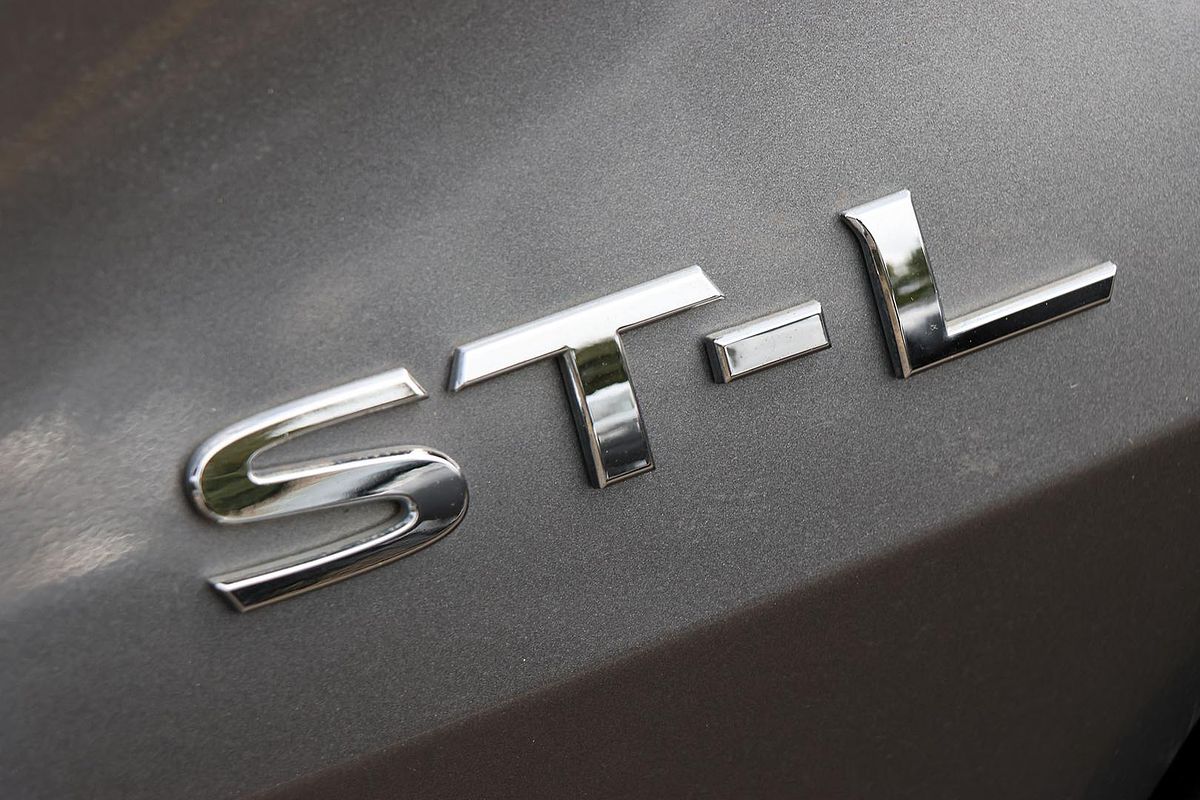 2015 Nissan X-TRAIL ST-L T32