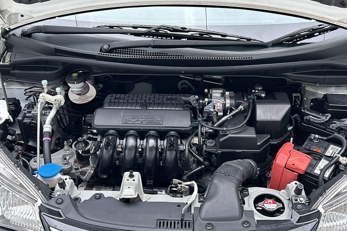 2016 Honda Jazz VTi GF