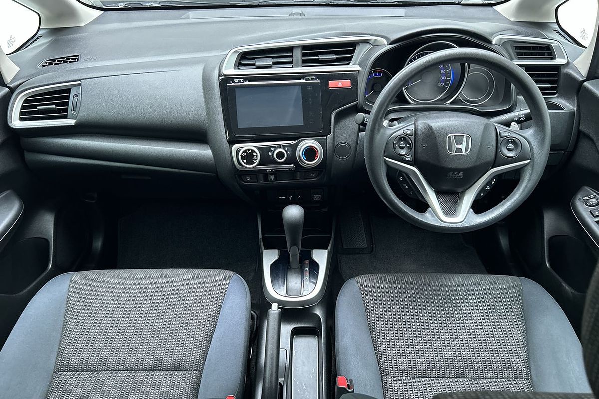 2016 Honda Jazz VTi GF
