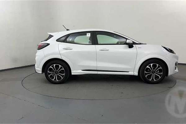 2022 Ford Puma ST-Line JK