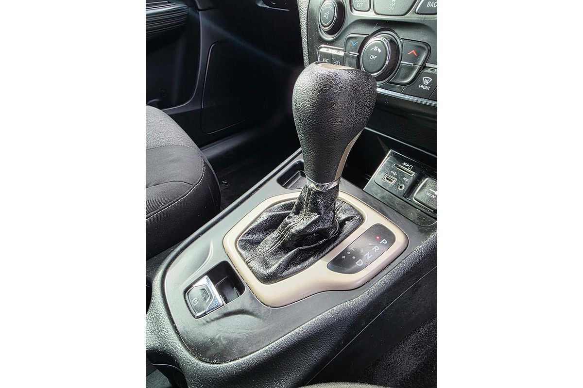 2014 Jeep Cherokee Sport KL