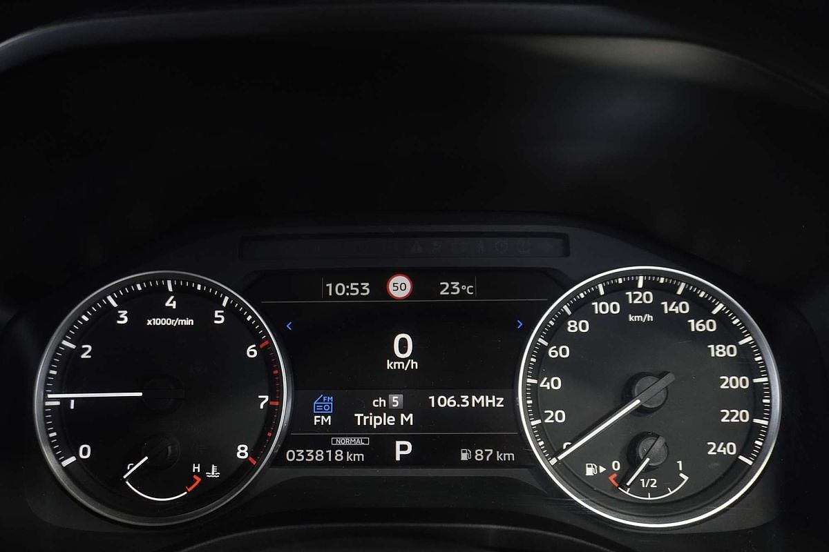 2023 Mitsubishi Outlander ES ZM