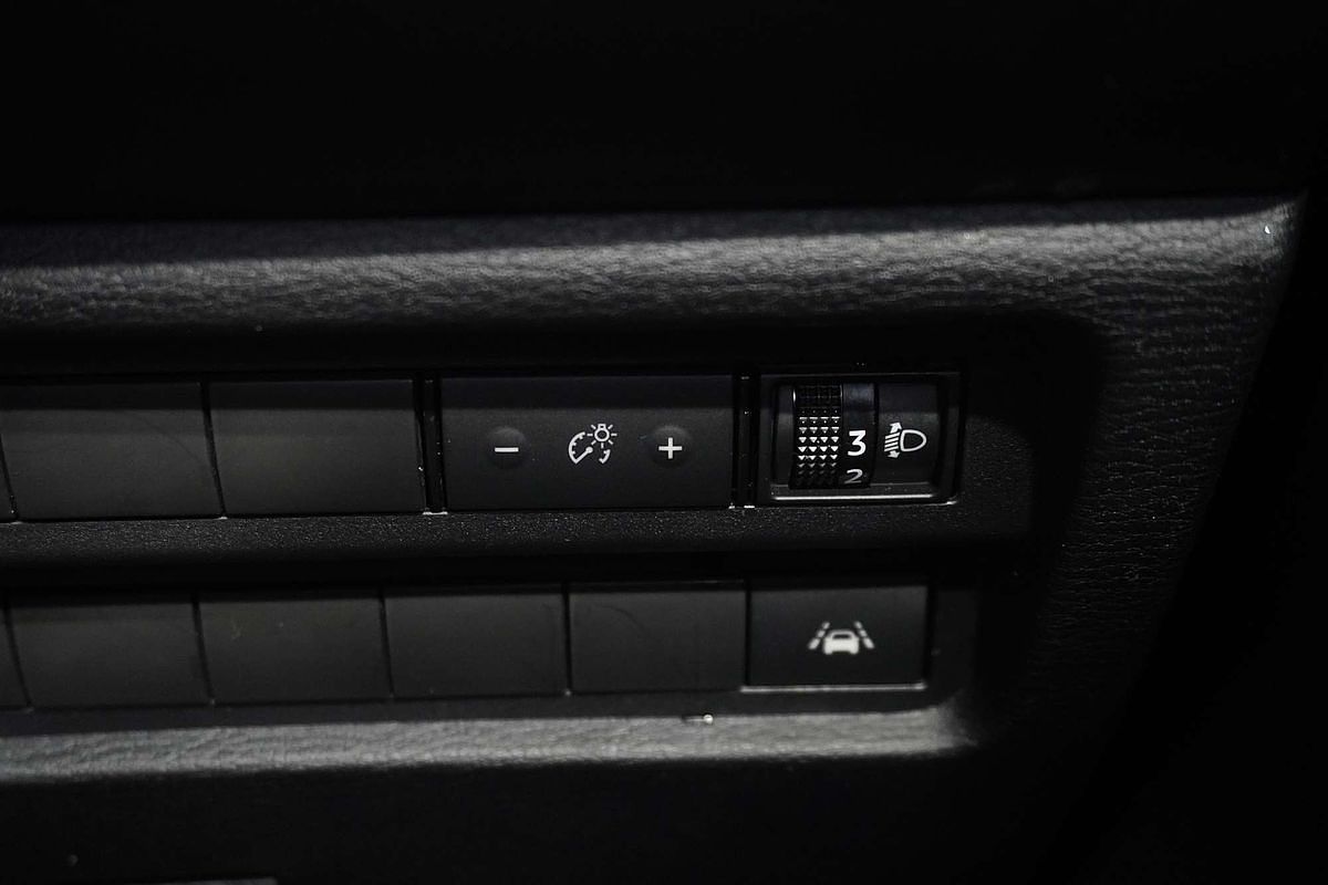 2023 Mitsubishi Outlander ES ZM
